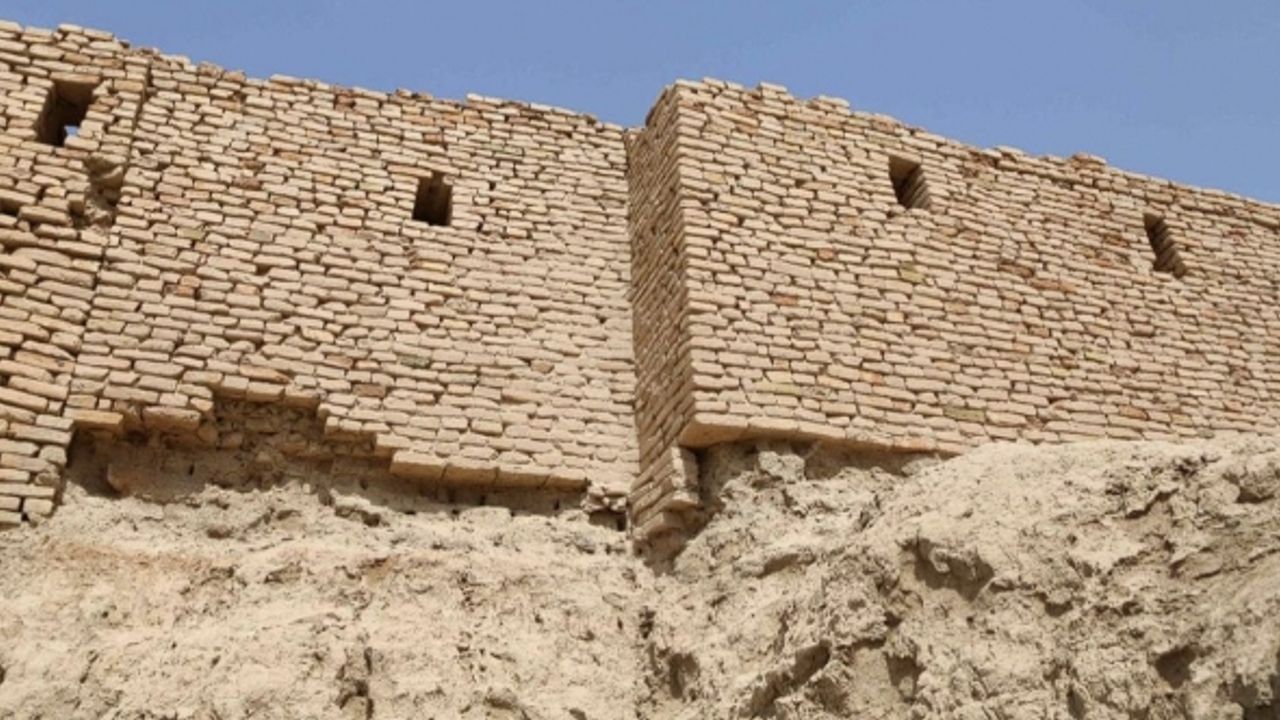 Irak'ta 5 bin yıllık meyhane ve eski bir bira tarifi bulundu