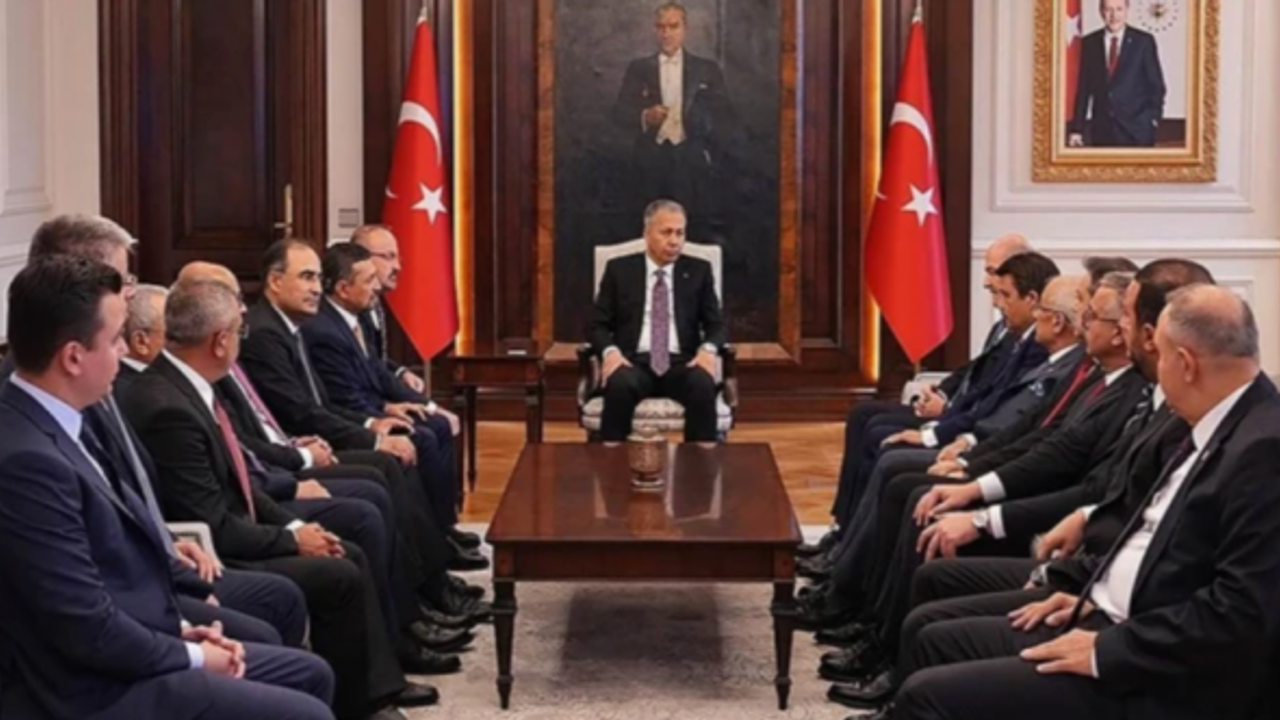 İçişleri Bakanı Ali Yerlikaya'ya 'Geçmiş Olsun' Ziyareti!