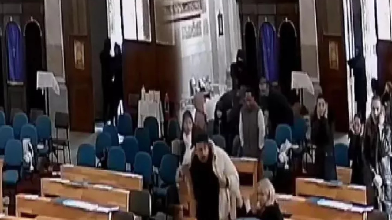 Sarıyer'de kilise saldırısına dair  Ali Yerlikaya duyurdu: "2 katil zanlısı yakalanmıştır"