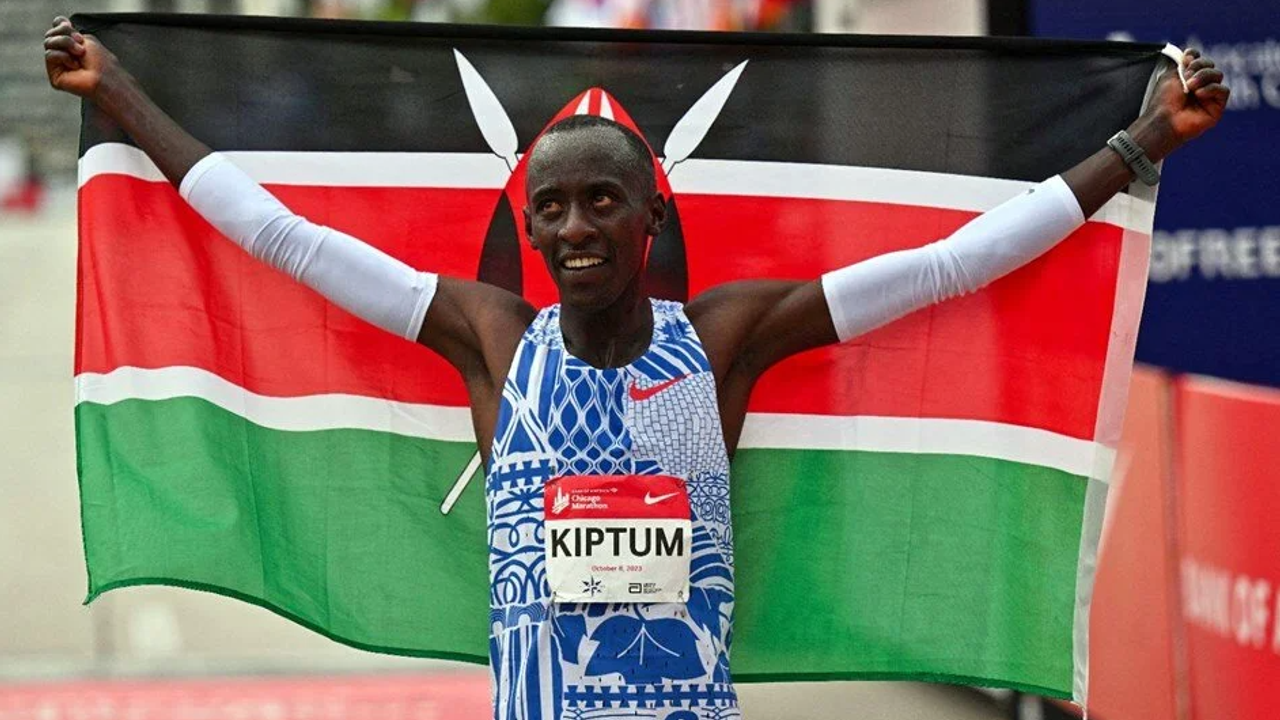 Dünya rekoru kıran maraton koşucusu Kelvin Kiptum trafik kazasında yaşamını yitirdi!