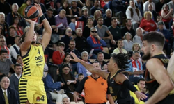 Fenerbahçe Beko THY EuroLeague'de AS Monaco'yu devirdi