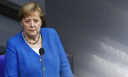 Angela Merkel: Silahlı kuvvetleri daha iyi donatmalıydım