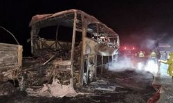 Mersin'de otobüs TIR'a çarptı: 2 şehit, 1 ölü ve 33 yaralı