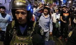 Peru'da siyasi kriz: Göstericiler, olağanüstü hal ilanına rağmen başkent Lima'da toplanıyor