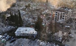 AFP depremzedelerin barınma sorununu yazdı: "Yarın nerede olacağımı bile bilmiyorum"