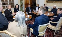 İsveç Başbakanı Kristersson, ülkedeki Müslüman toplumun temsilcileriyle bir araya geldi