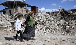 AFAD, otellere yerleştirdiği depremzedelere kapıyı gösterdi: Göçebe depremzedeler