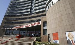 CHP'de milletvekili aday adaylığı yoğunluğu asansörleri kilitledi