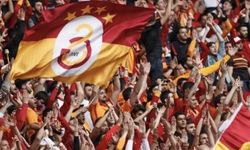 Galatasaray taraftarından 'Hükümet istifa' tezahüratı!