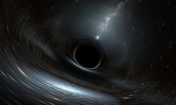 NASA, çarpışmak üzere olan 4 kara deliği gözlemledi: "Bunlar bizim atalarımız"