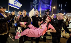 Netanyahu’nun U-dönüşü tepki çekti: Halk sokağa döküldü