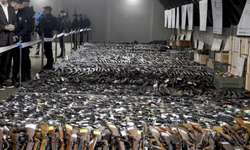 Sırbistan'da roketatarlar da dahil 13 binden fazla silah yetkililere teslim edildi
