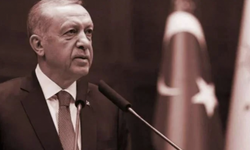 Yeni dönem hesapları: Başa baş geçen cumhurbaşkanı seçimleri ikinci tura kaldı ancak AKP’de ‘moraller yüksek’