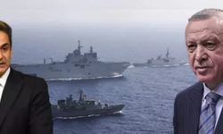 Türk ve Yunan savaş gemileri NATO kontrolünde tatbikat yaptı