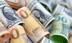 Dolar Ve Euro Zirveyi Tırmanıyor!