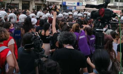 Yer İzmir! RTÜK protestosuna Polis Engeli!