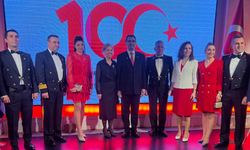 Hollanda Rotterdam'da Türkiye Cumhuriyeti'nin 100. Yılı Coşkuyla Kutlandı