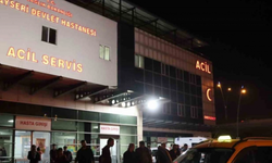 Kayseri'de Akılalmaz Olay! Taksiye Binen Bir Şahıs Yanlışlıkla Kendini Vurdu!