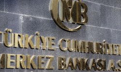"Merkez Bankası, Faiz Politikasını 500 Baz Puan Artırarak Yüzde 35'e Çıkardı ve Ekonomik İstikrarı Güçlendirdi!"