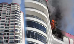 Mersin'de Bir Binanın 18. Katında Yangı Çıktı!