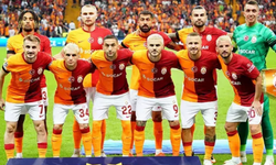 Tribünler Yıkılıyor! Galatasaray  Manchester'ı 3-2 Yendi!