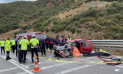 Sinop'ta Korkunç Kaza! Otomobil ile Kamyon Çarpıştı: 4 Ölü, 1 Yaralı