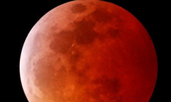 Yarın Türkiye'den de Gözlemlenecek Kanlı Ay tutulması!