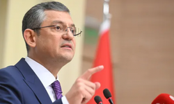 CHP Genel Başkanı Özgür Özel, Partisinin İl Başkanlarıyla Bir Araya Geldi