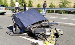 Konya'da Korkunç Kaza: Bir Aile, Otomobil-Kamyon Çarpışmasında Topluca Hayatını Kaybetti
