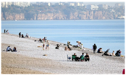 Aralık ayında Antalya'da deniz keyfi