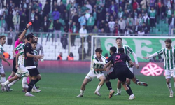 Bursaspor-Diyarbakırspor maçında kavga çıktı!