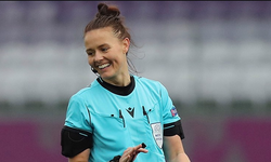 Premier Lig Tarihinde Bir ilk Yaşanıyor: Maçı kadın hakem yönetecek