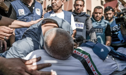 İsrail Gazze'de 106 gazeteciyi katletti!