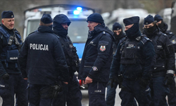 Polonya’da polis Cumhurbaşkanlığı Sarayı'nı bastı