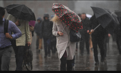 İstanbul Valiliği'nden Fırtına Uyarısı: Dikkatli ve Tedbirli Olun
