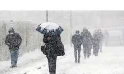 Meteoroloji ve AKOM'dan Uyarı: İstanbul'a kar yaklaşıyor!