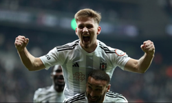Genç Semih'in  golleriyle Beşiktaş  Trabzonspor'u devirdi