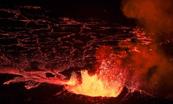 İzlanda'da kayıtlara geçen "en hızlı magma akıntısını" gözlemlendi