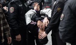 Küçükçekmece'de AK Parti'nin seçim çalışmasında düzenlenen silahlı saldırıya ilişkin soruşturmada 3 çocuk tutuklandı