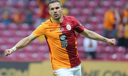Galatasaray'ın eski yıldızı Lukas Podolski futbolu bırakıp dönerci oldu! Çok para kazanıyor
