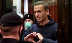Şüpheli şekilde ölen Rus muhalif Navalny'nin avukatı "kamu düzenini ihlal" gerekçesiyle tutuklandı