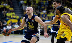 Fenerbahçe Beko, FC Barcelona'yı Rahat Geçti: 88-74