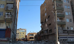 Dündar Apartmanı Davası: Kahramanmaraş Merkezli Depremde Yıkılan Bina İçin İki Müteahhit ve Arsa Sahibi İçin 22 Yıl 6 Ay