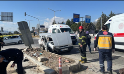 Kütahya'da feci kaza: 3 kişi yaşamını yitirdi, 2 kişi yaralı