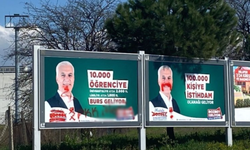 Bursa’da CHP’li Bozbey ve Özdemir’in seçim afişlerine  saldırı