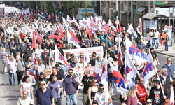 Yunanistan'da emekçiler zammı yetersiz bularak greve gitti