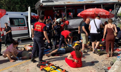 Muğla'da freni boşalan tır otobüsü dehşet yarattı: 2 ölü, 4'ü ağır 28 yaralı!