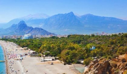 Turizm merkezi Antalya, doğal güzellikleriyle görsel şölen sunuyor