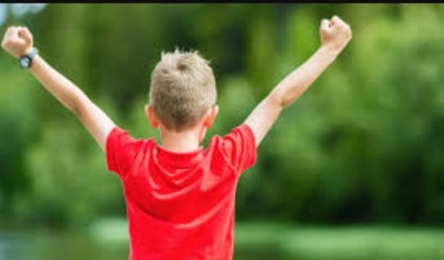 Çocuklara Özgüven Kazandırma: Sağlam Temeller İçin 10 Öneri