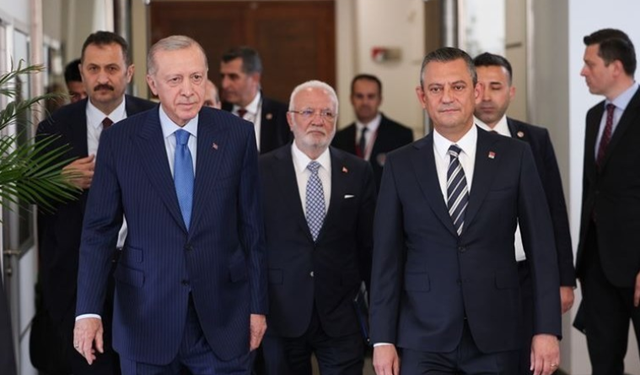 Erdoğan-Özel Görüşmesi Sona Erdi